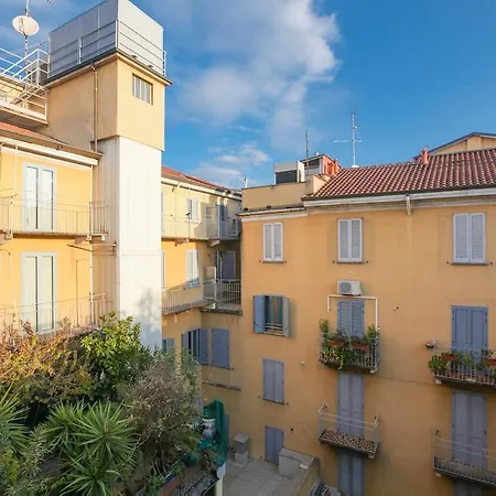 Hacca Collection-luxe 1br With Terrace In Pta Venezia 아파트