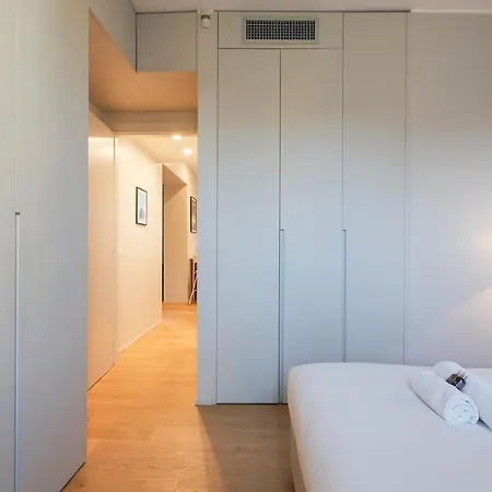 Apartment Hacca Collection-luxe 1br With Terrace In Pta Venezia Mailand