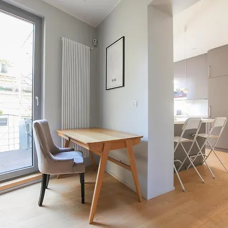 Apartment Hacca Collection-luxe 1br With Terrace In Pta Venezia Mailand